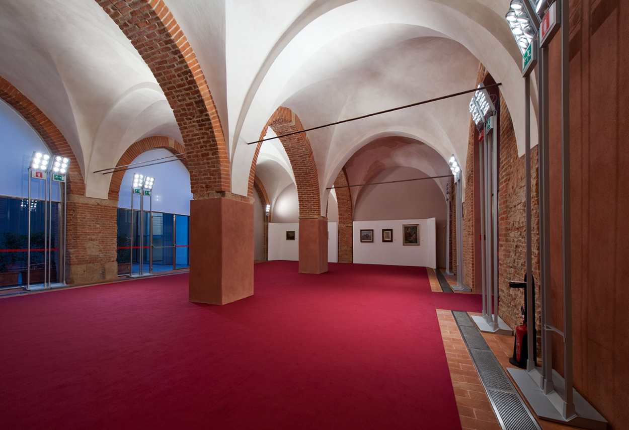 Alessandria Vetus Palace exhibition room - architectural outdoor lighting