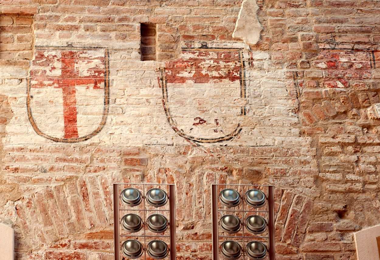 Alessandria Vetus Palace facade detail - architectural outdoor lighting