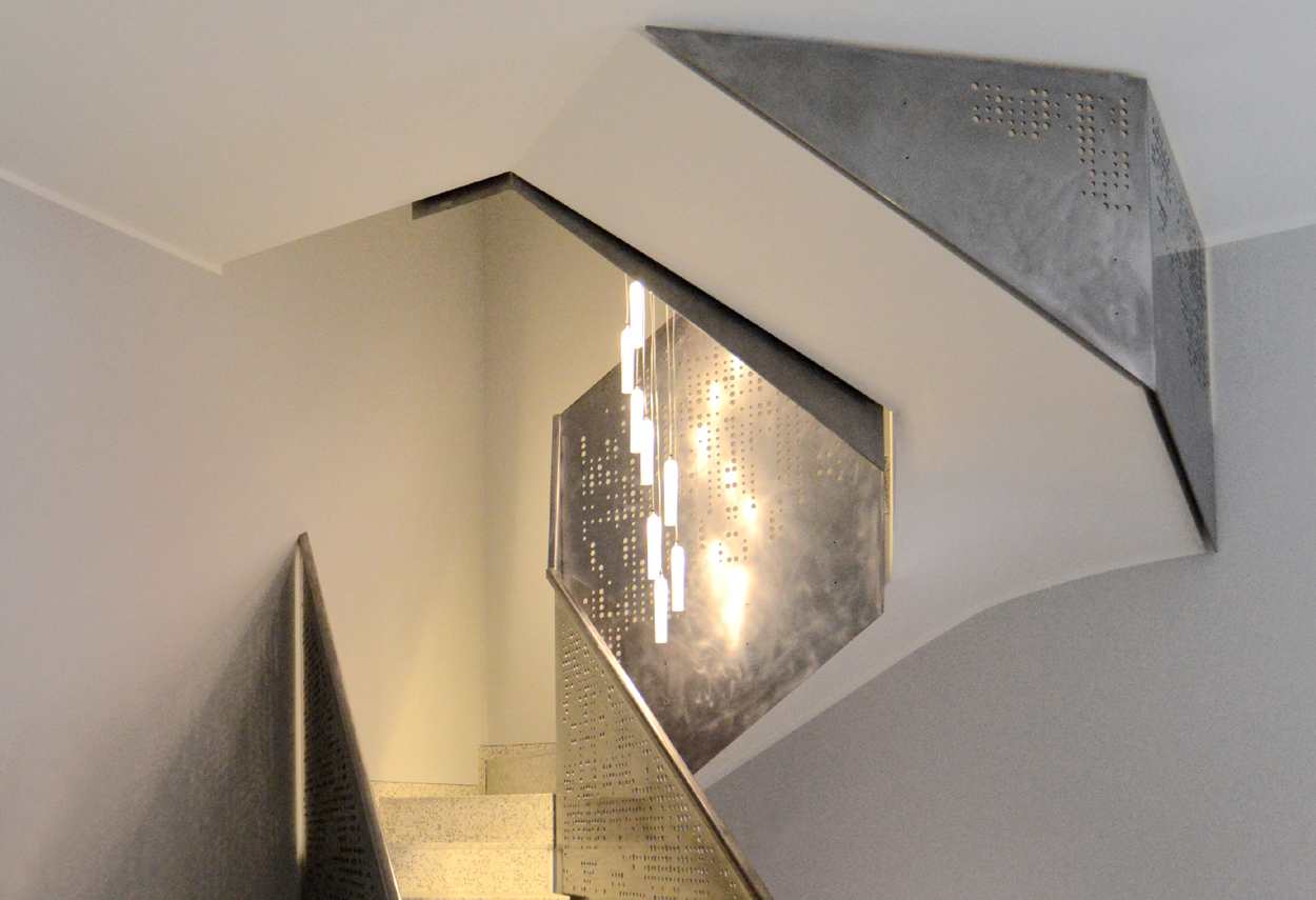 Private House Light Fall in Milan - retail lighting design