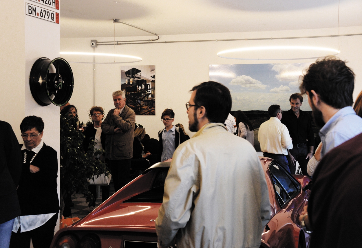 Showroom Miticauto open day - retail lighting design