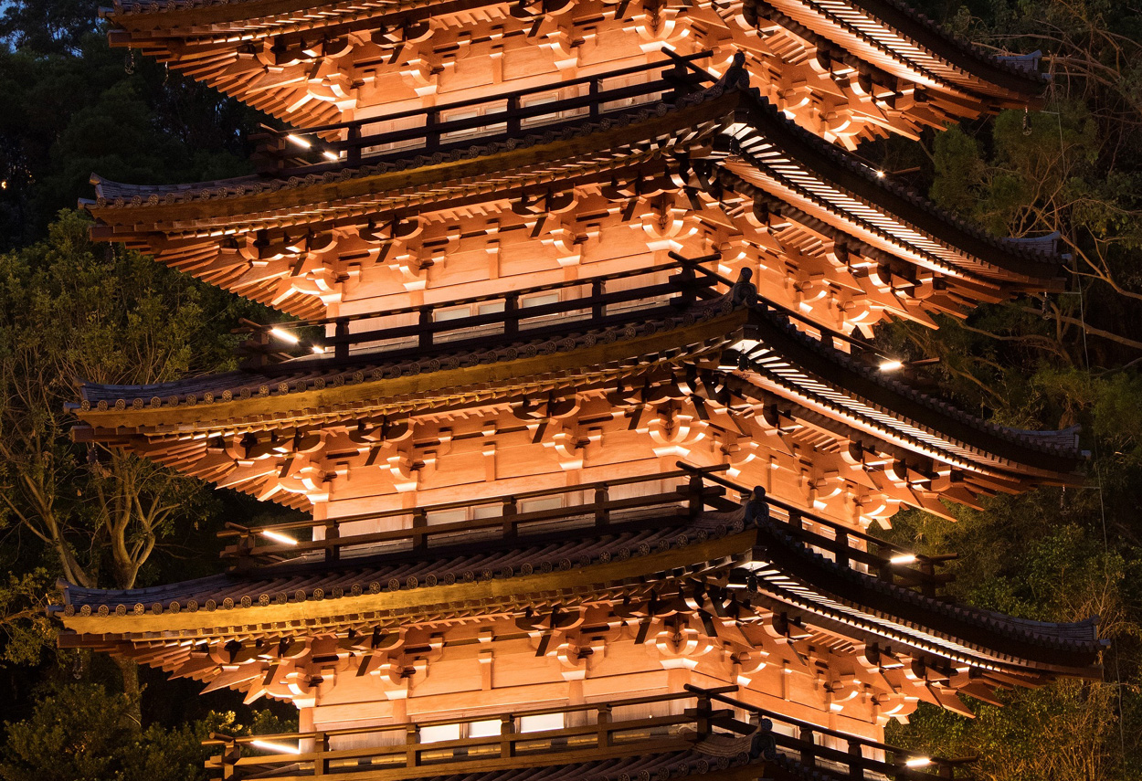 Hong Kong Chin Li Pagoda