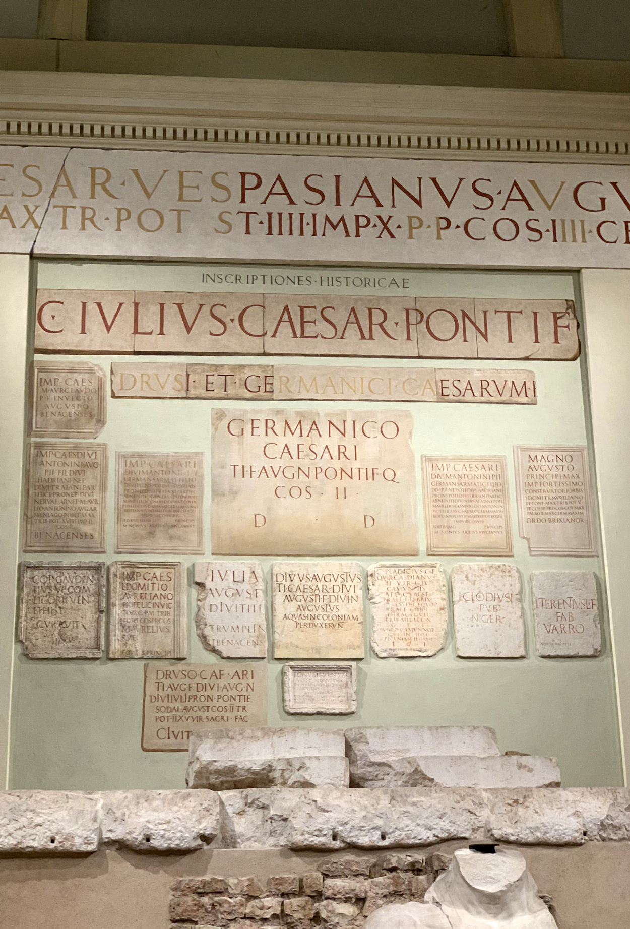 The Santa Giulia museum with the lighting designed by Piero Castiglioni and his collaborators.