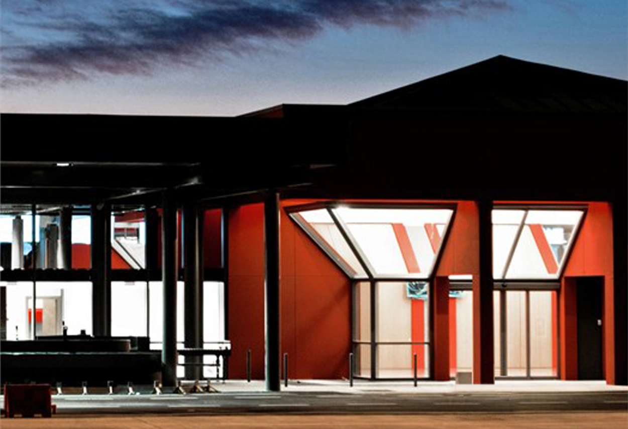 San Francesco Airport vista notturna - design luce
