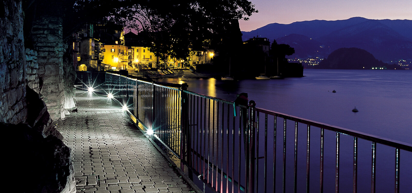 Varenna Lungolago